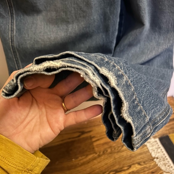 Madewell stright leg denium overalls, sz XL. In Dennett wash - Picture 16 of 16